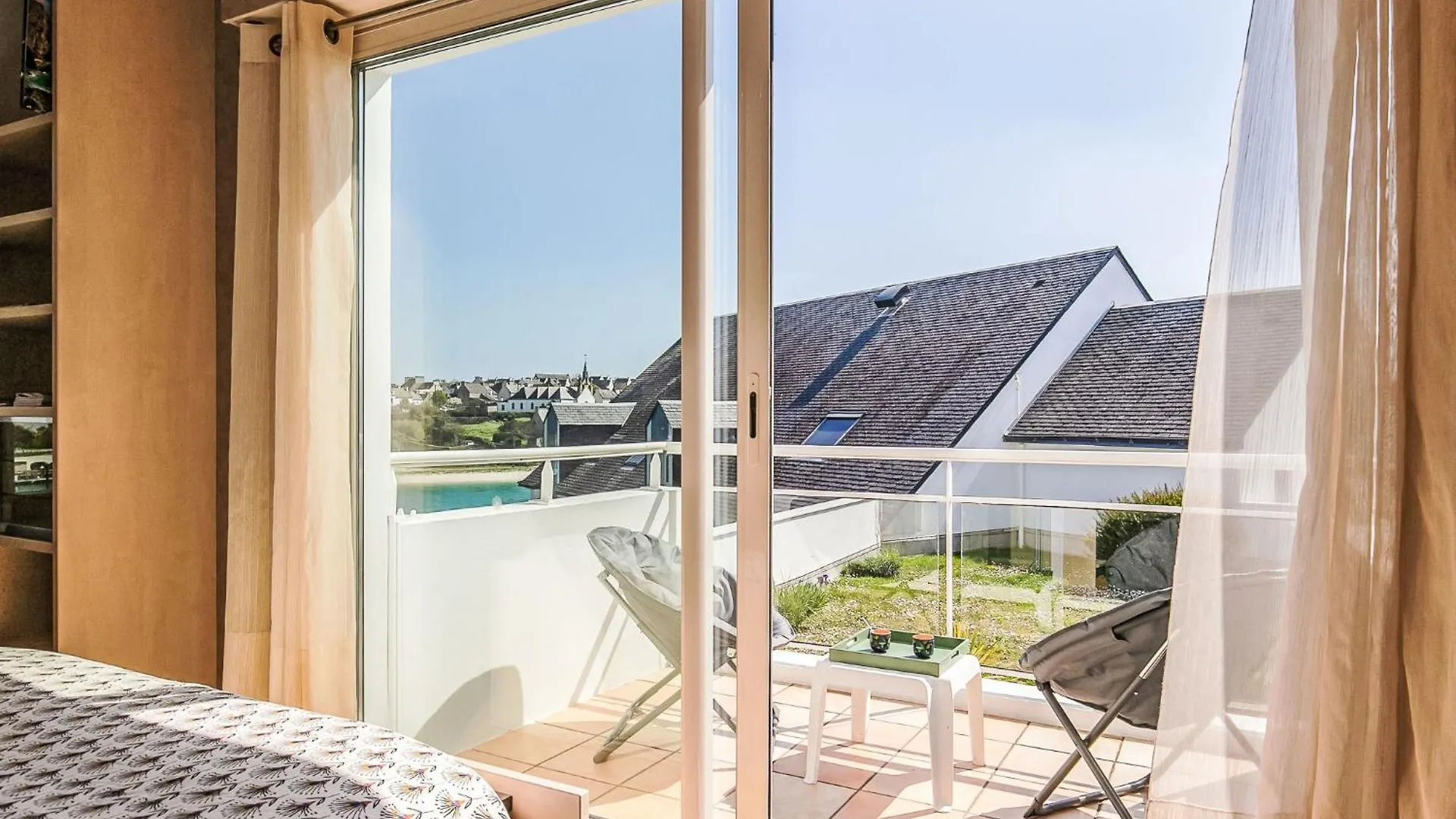 Apartment Entre Port Et Plages By Interhome Audierne