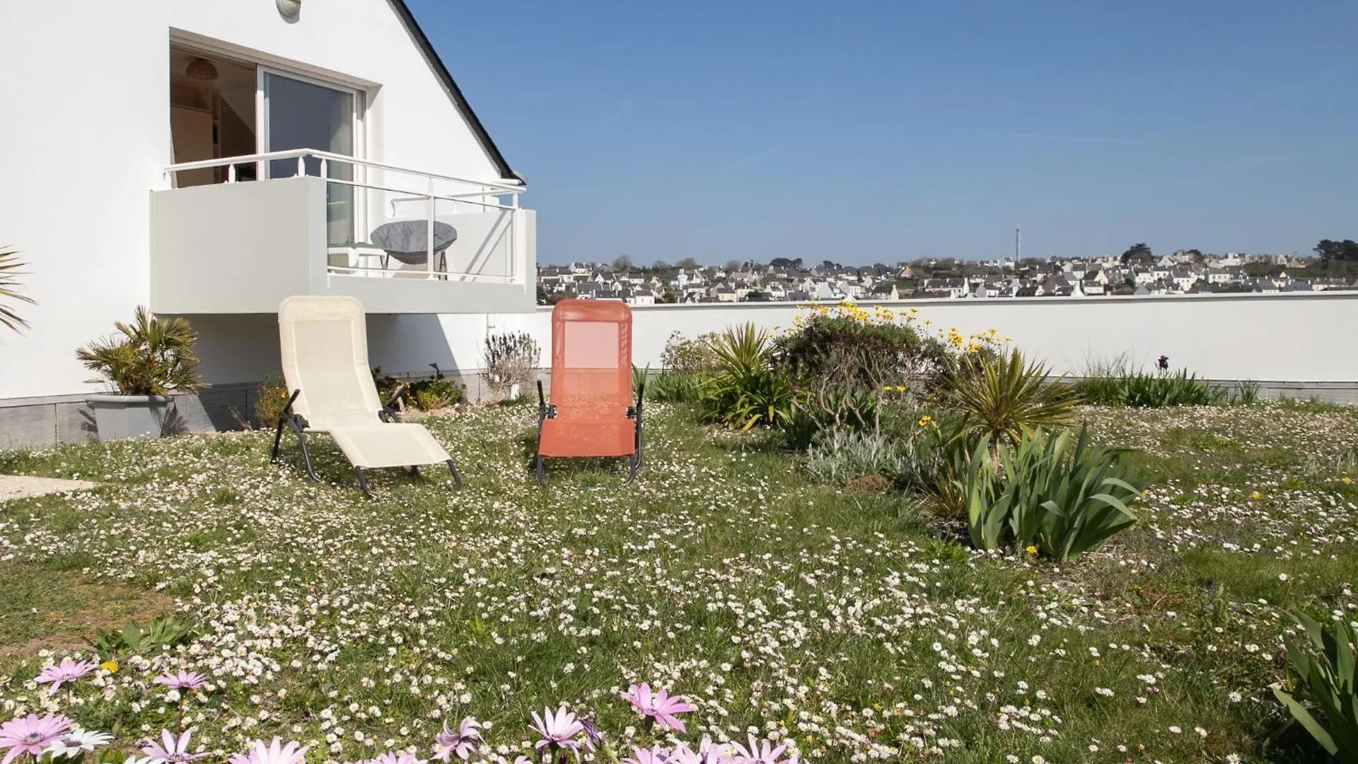 Apartment Entre Port Et Plages By Interhome Audierne